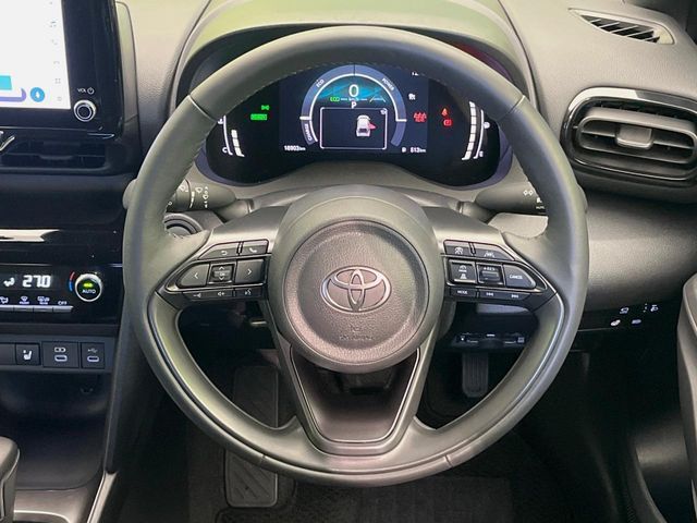 TOYOTA YARIS CROSS HYBRID 2025 Image 31