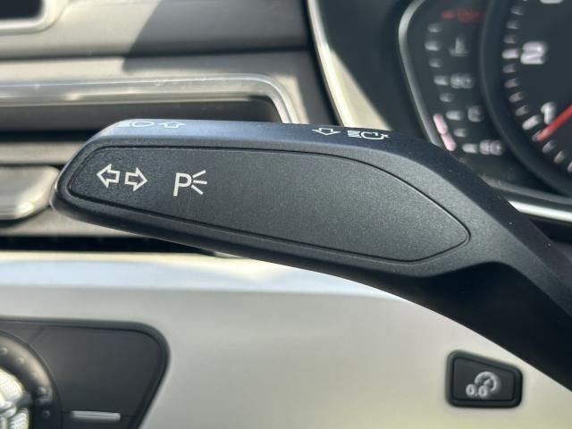 AUDI A4 AVANT 2018 Image 31