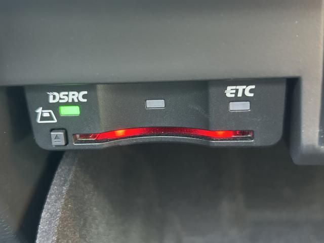 AUDI A4 AVANT 2018 Image 31