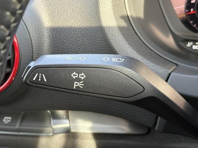 AUDI S3 SPORTBACK 2018 Image 31