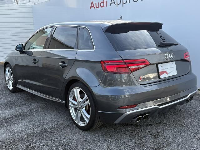 AUDI S3 SPORTBACK 2018 Image 31