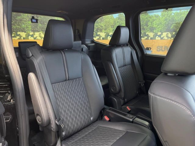 TOYOTA NOAH HYBRID 2023 Image 31