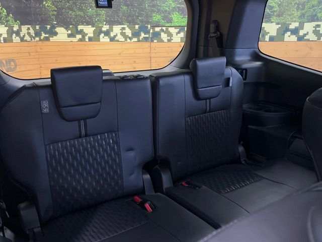 TOYOTA NOAH HYBRID 2023 Image 31