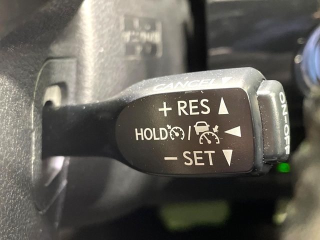 TOYOTA PRIUS 2017 Image 31