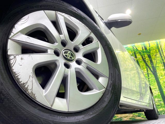 TOYOTA PRIUS 2017 Image 31