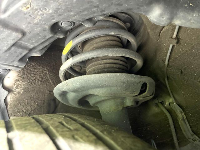 TOYOTA PRIUS 2017 Image 31