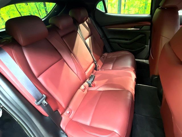 MAZDA 3 FASTBACK 2022 Image 31
