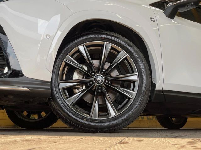 TOYOTA LEXUS NX350H 2023 Image 31