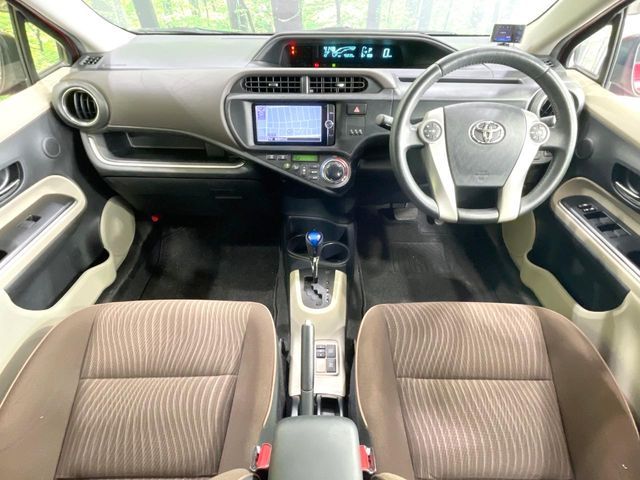 TOYOTA AQUA 2014 Image 31