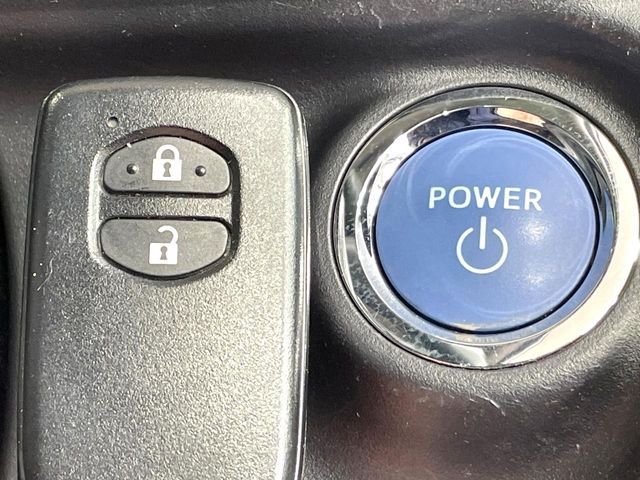 TOYOTA AQUA 2014 Image 31