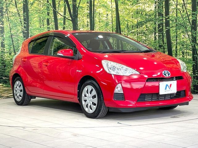 TOYOTA AQUA 2014 Image 31