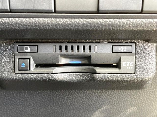 TOYOTA COROLLA TOURING 2020 Image 31