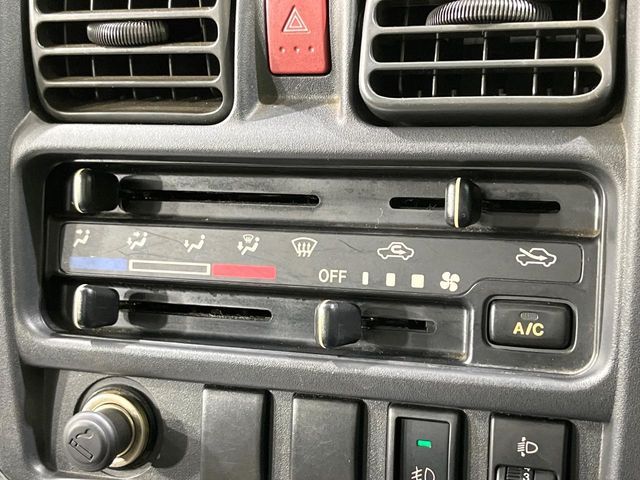 SUZUKI CARRY TRUCK 2014 Image 31