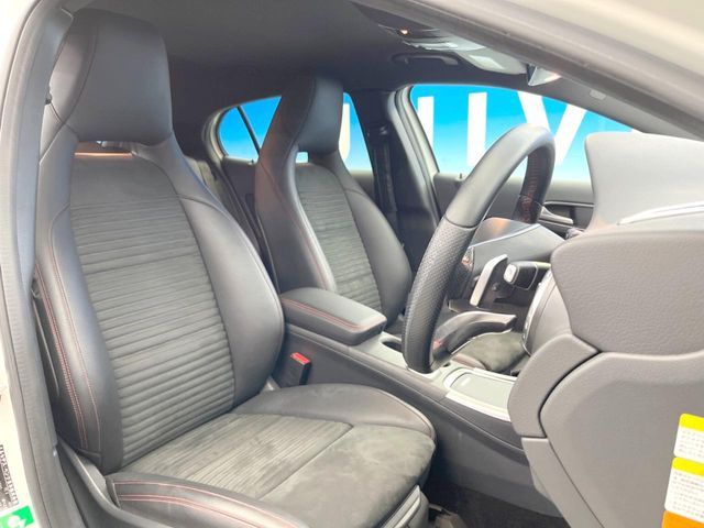 MERCEDES BENZ GLA CL 2016 Image 31