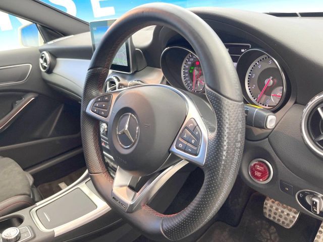 MERCEDES BENZ GLA CL 2016 Image 31