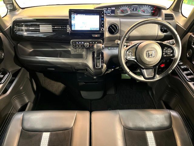 HONDA N BOX CUSTOM 2021 Image 31