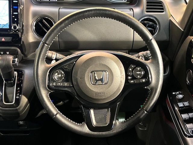 HONDA N BOX CUSTOM 2021 Image 31