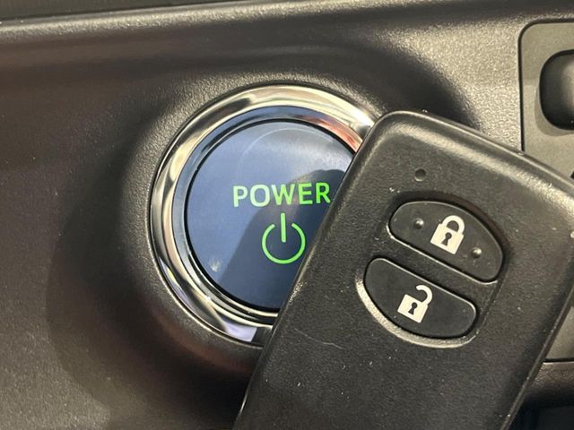 TOYOTA AQUA 2018 Image 31