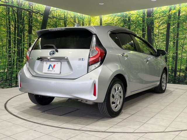 TOYOTA AQUA 2018 Image 31