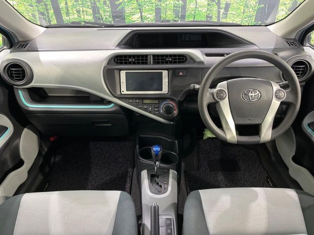 TOYOTA AQUA 2012 Image 31