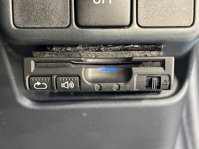 TOYOTA AQUA 2012 Image 31