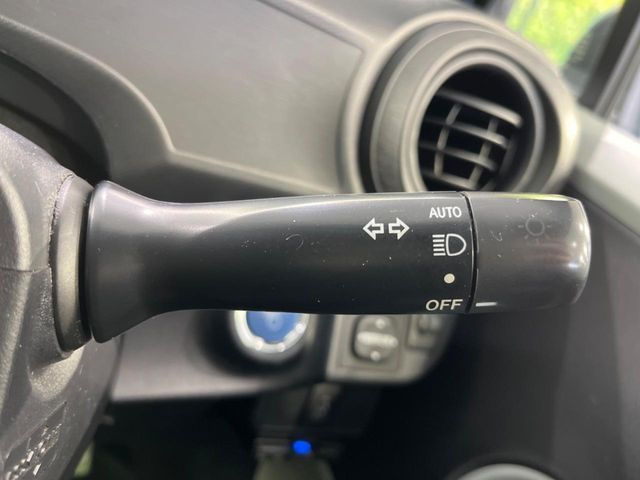 TOYOTA AQUA 2012 Image 31