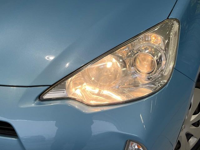 TOYOTA AQUA 2012 Image 31