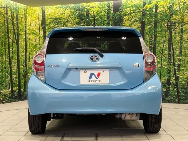 TOYOTA AQUA 2012 Image 31