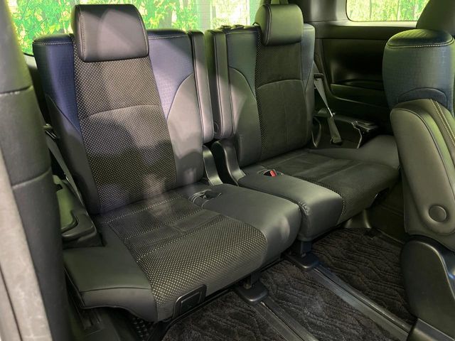 TOYOTA VELLFIRE 2017 Image 31