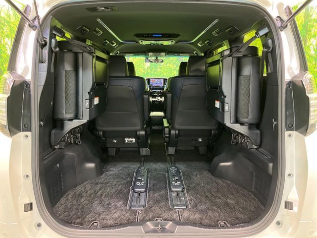 TOYOTA VELLFIRE 2017 Image 31