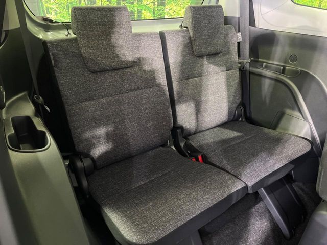 TOYOTA SIENTA HYBRID 2026 Image 31