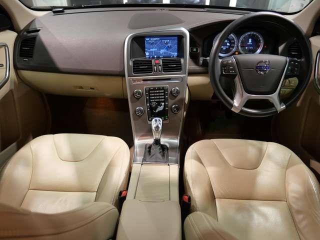 VOLVO XC60 2013 Image 31