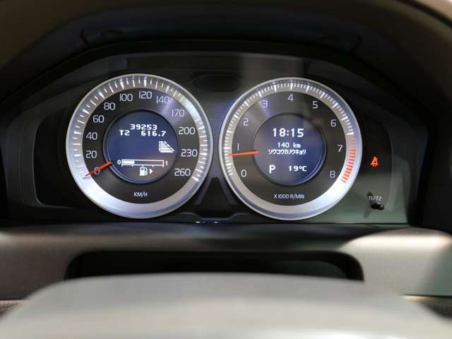 VOLVO XC60 2013 Image 31