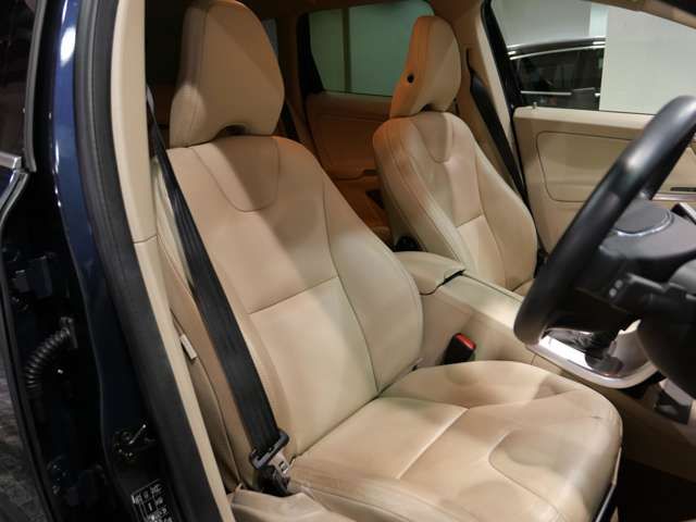 VOLVO XC60 2013 Image 31