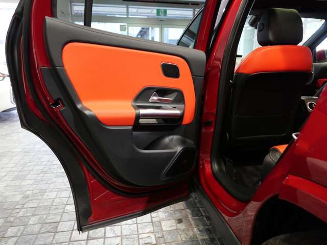 MERCEDES BENZ GLA CL 2024 Image 31