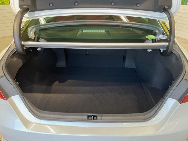 TOYOTA CAMRY HYBRID 2021 Image 31