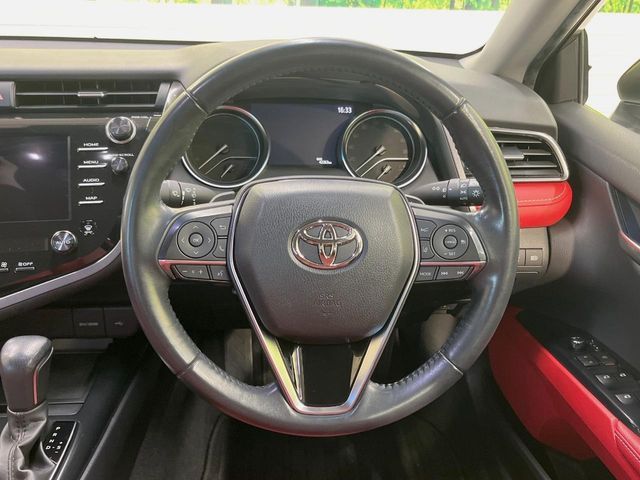 TOYOTA CAMRY HYBRID 2021 Image 31