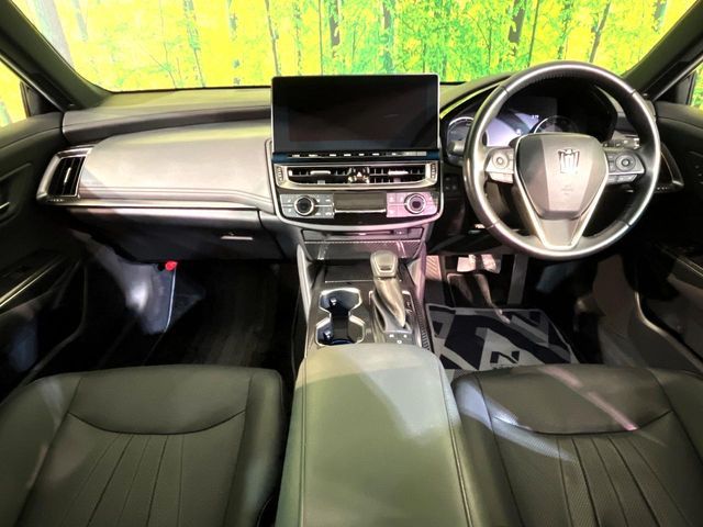 TOYOTA CROWN SEDAN HYBRID 2021 Image 31