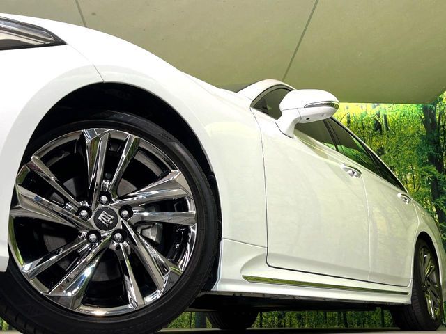 TOYOTA CROWN SEDAN HYBRID 2021 Image 31