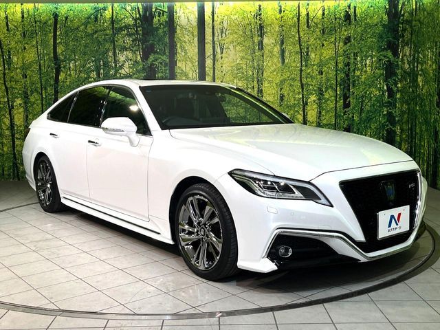 TOYOTA CROWN SEDAN HYBRID 2021 Image 31