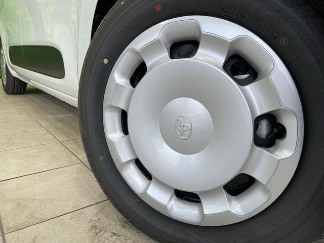 TOYOTA SIENTA HYBRID 2025 Image 31