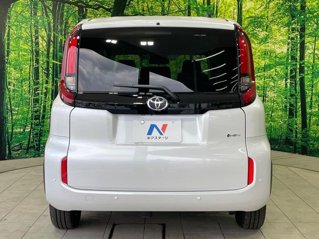 TOYOTA SIENTA HYBRID 2025 Image 31