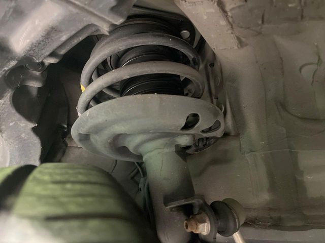 TOYOTA C-HR 2017 Image 31