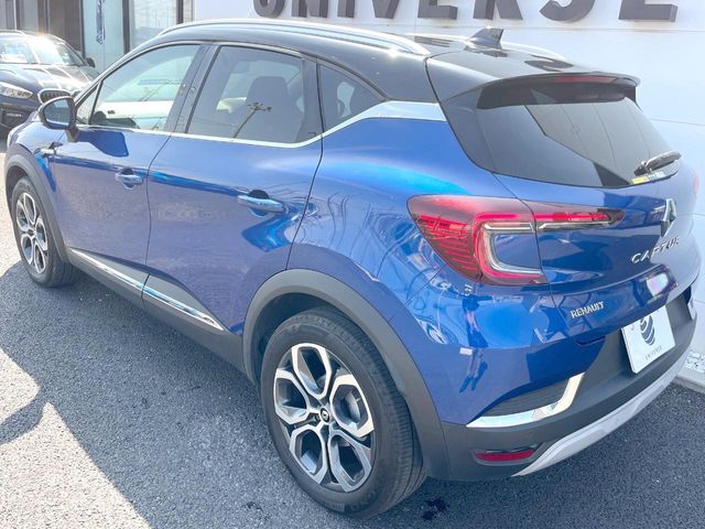 RENAULT CAPTUR 2022 Image 31