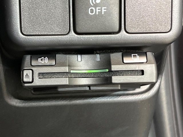 TOYOTA AQUA 2013 Image 31