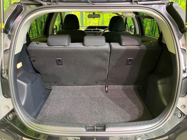 TOYOTA AQUA 2013 Image 31