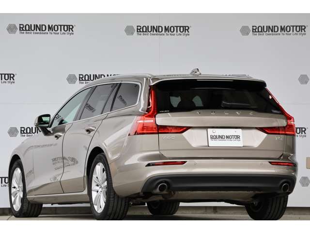 VOLVO V60 2020 Image 31