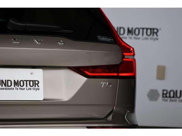 VOLVO V60 2020 Image 31