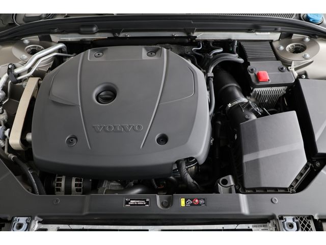 VOLVO V60 2020 Image 31