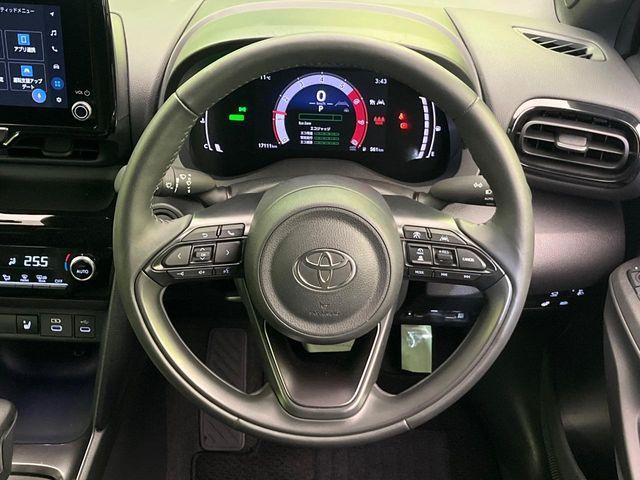 TOYOTA YARIS CROSS HYBRID 2025 Image 31